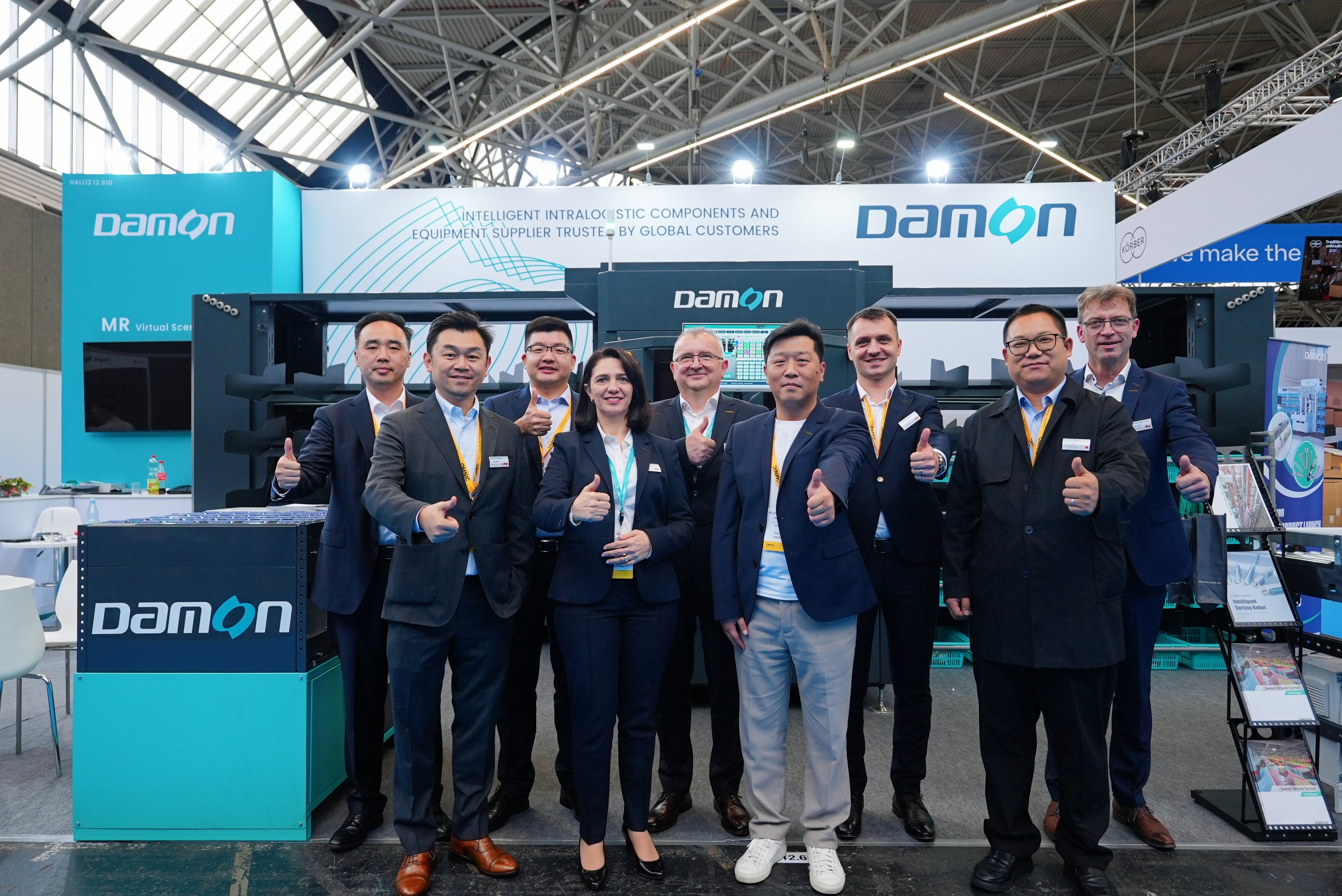 1761535127356371.jpg 合照.jpg